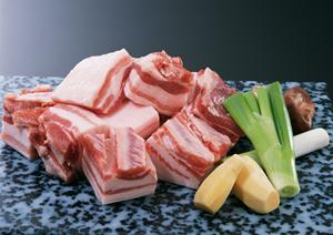 千葉市花見川区幕張本郷の絶品炭火焼きと新鮮魚介を楽しむ居酒屋「酒場食堂V」